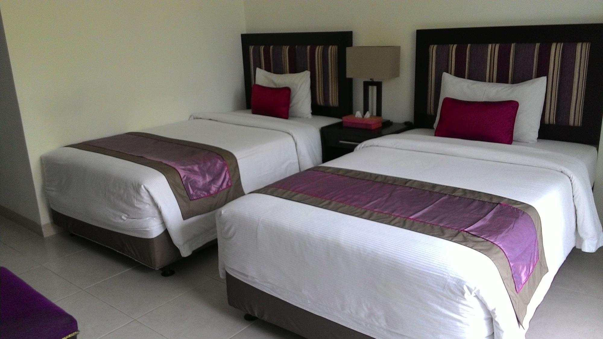 Puri Maharani Boutique Hotel Denpasar Exterior foto